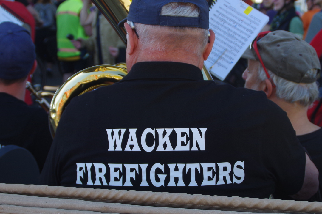 Wacken Firefighters in Rikscha Wacken Firefighters in Rikscha