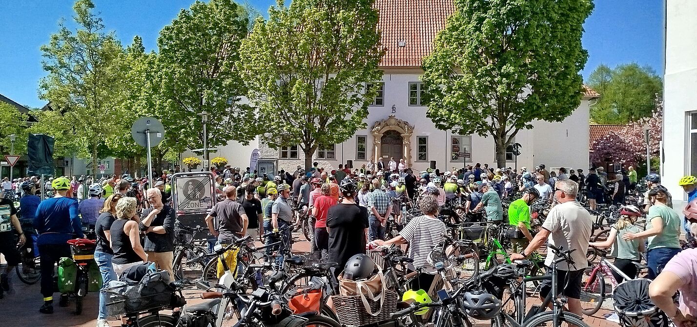 Fast 1.000 Menschen beim 1. STÖRRADELN Fast 1.000 Menschen beim 1. STÖRRADELN